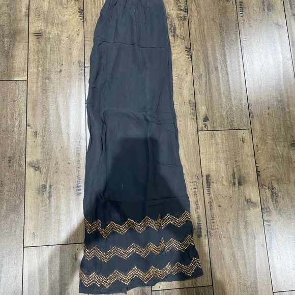 Grey Sharara - Picture 8 of 9